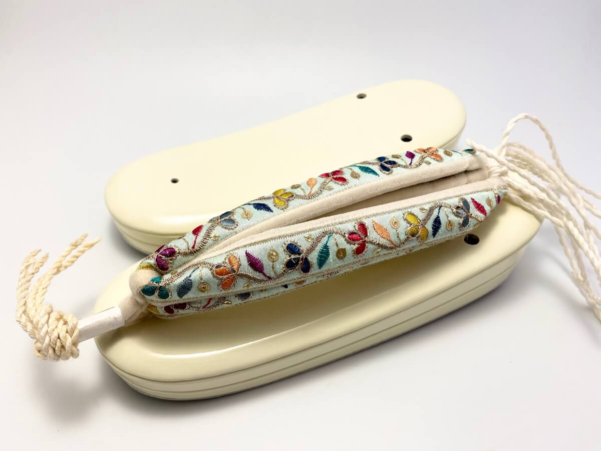 [女物]刺繍鼻緒＋基本の2段重ね草履(S)(F)(LL)